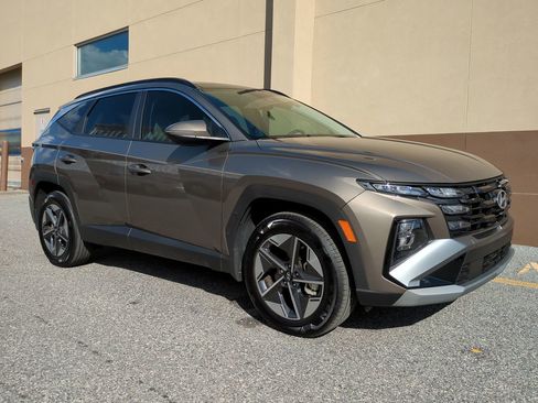 Certified 2025 Hyundai Tucson SEL image 2