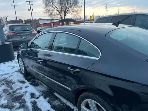 Used 2013 Volkswagen CC Sport image 8