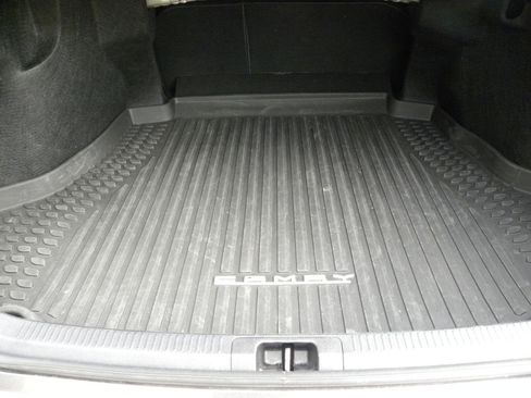 Used 2023 Toyota Camry SE AWD/4WD image 19