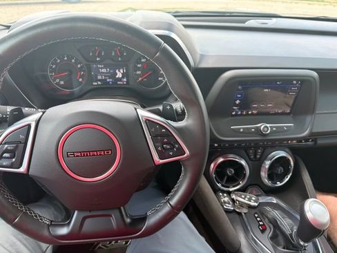 Used 2022 Chevrolet Camaro LT w/ RS Package RWD image 6