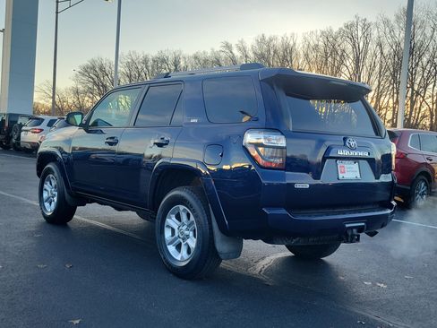 Certified 2019 Toyota 4Runner SR5 Premium image 4