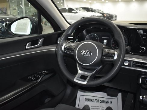 Used 2021 Kia K5 LXS FWD image 29