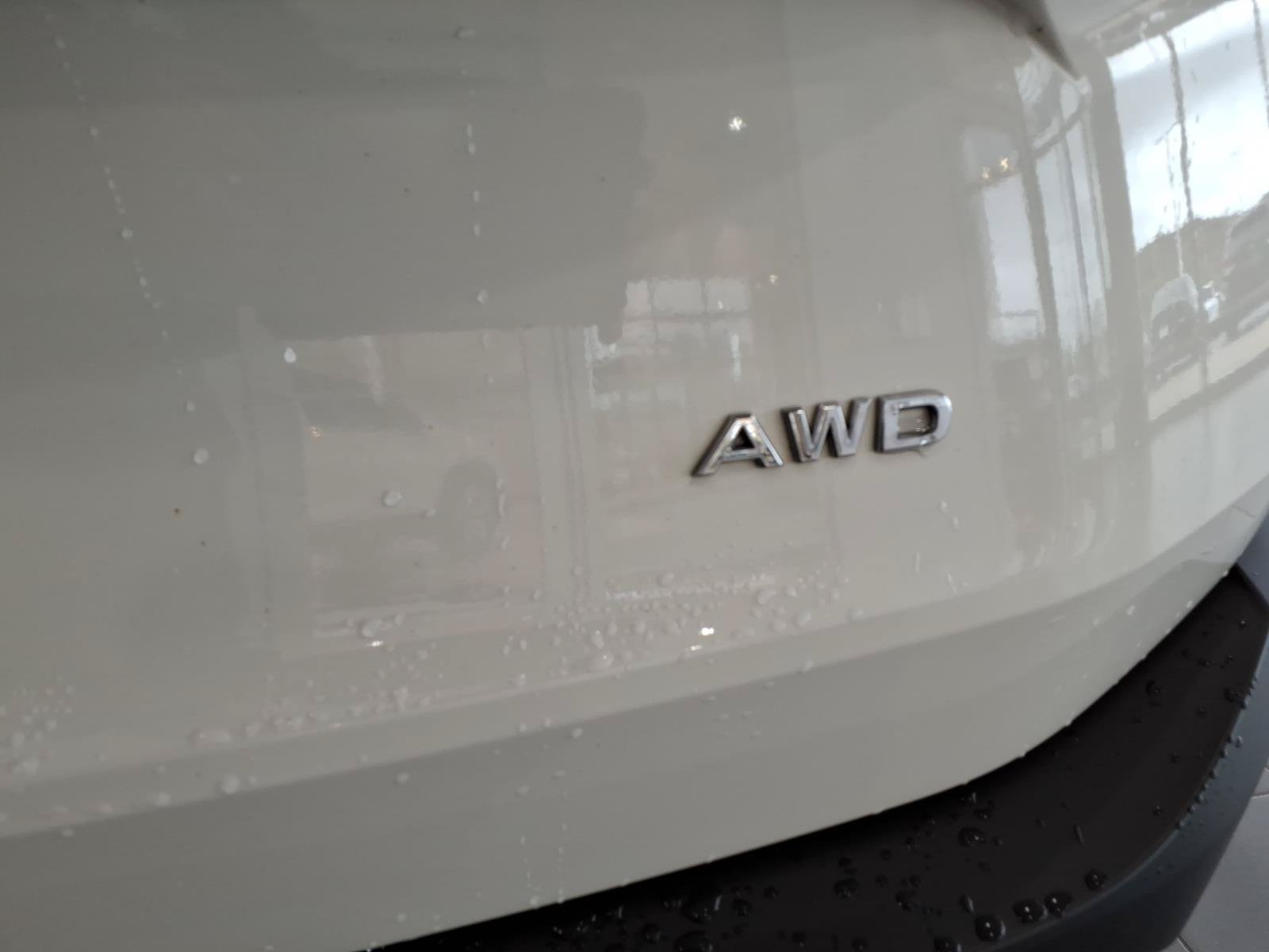 Used 2023 Nissan Rogue S AWD/4WD image 18