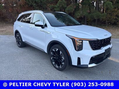 Used 2025 Kia Sorento EX w/ Panoramic Sunroof Package