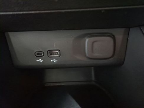 Used 2024 Buick Envista Sport Touring w/ Convenience I Package image 30