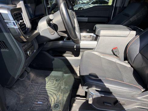 Used 2023 Ford F350 Lariat w/ Lariat Ultimate Package AWD/4WD image 11