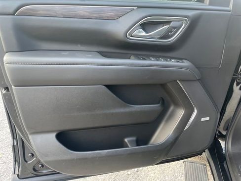 Used 2023 Chevrolet Tahoe Z71 w/ Off-Road Capability Package image 10