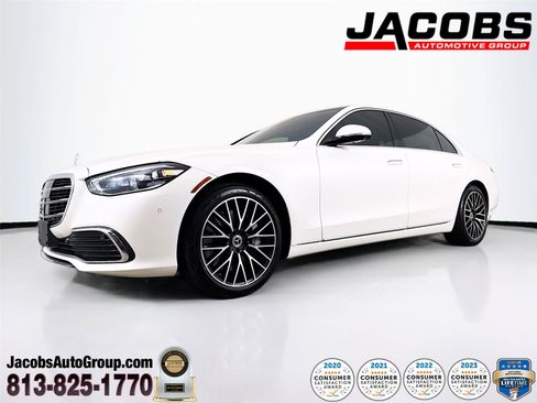 Used 2023 Mercedes-Benz S 500 4MATIC image 1