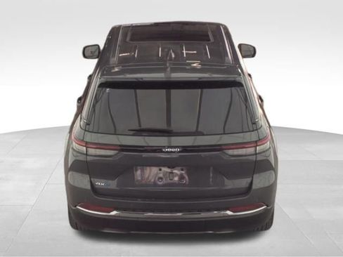 Used 2023 Jeep Grand Cherokee 4WD 4xe image 6