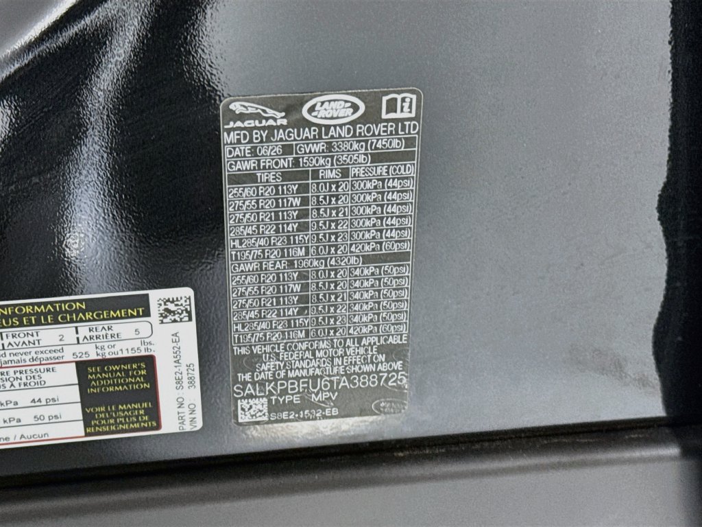 New 2026 Land Rover Range Rover Long Wheelbase SE AWD/4WD image 34