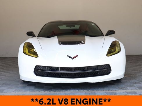 Used 2017 Chevrolet Corvette Stingray Coupe w/ Carbon Flash Badge Package RWD image 4