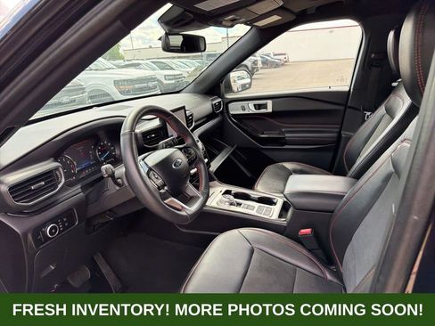 Used 2024 Ford Explorer ST-Line w/ Class IV Trailer Tow Package image 8