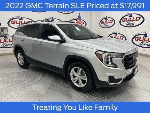 Used 2022 GMC Terrain SLE w/ Driver Convenience Package FWD image 1