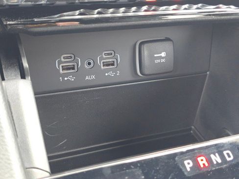 New 2025 Jeep Grand Cherokee Limited AWD/4WD image 38