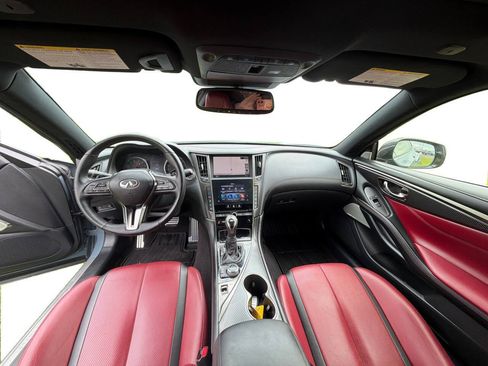 Used 2022 INFINITI Q60 Red Sport 400 w/ Carbon Fiber Package AWD/4WD image 11