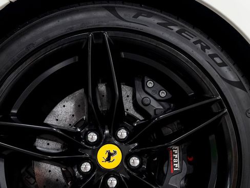 Used 2023 Ferrari 812 GTS RWD image 67