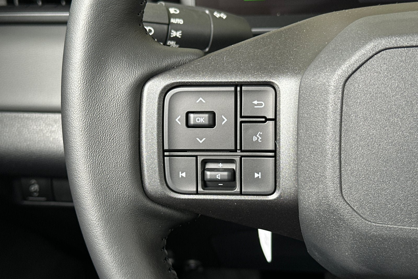New 2026 Toyota RAV4 SE FWD image 25