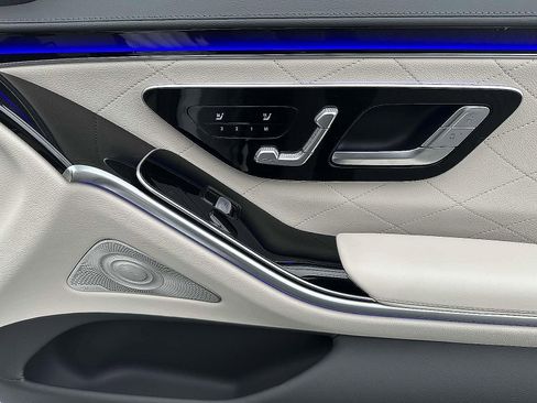 Certified 2024 Mercedes-Benz S 580 4MATIC Sedan image 11