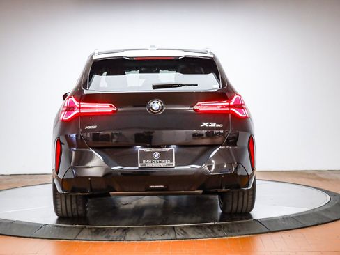 Certified 2025 BMW X3 xDrive30i w/ M Sport Package image 8