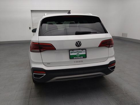 Used 2023 Volkswagen Taos SE FWD image 6