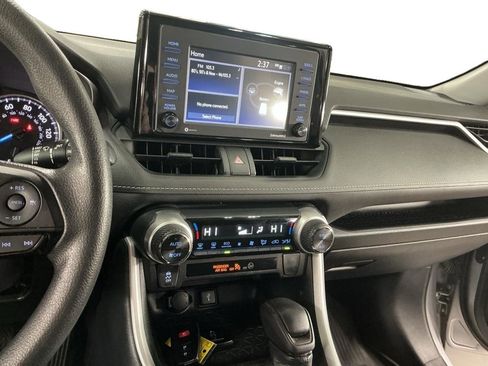 Used 2021 Toyota RAV4 XLE image 7