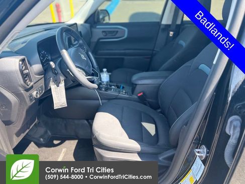 Used 2024 Ford Bronco Sport Badlands AWD/4WD image 10