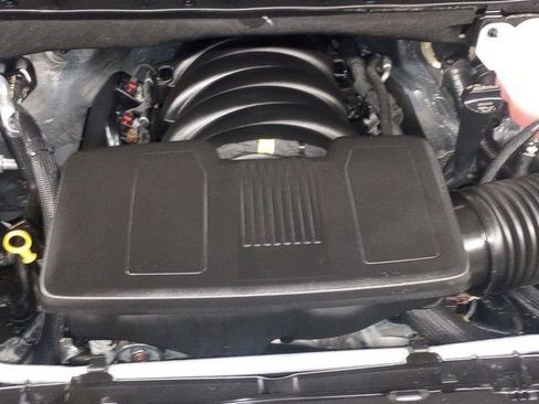 Used 2024 Chevrolet Silverado 1500 LT image 17