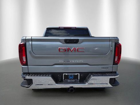 Used 2026 GMC Sierra 1500 SLT AWD/4WD image 4