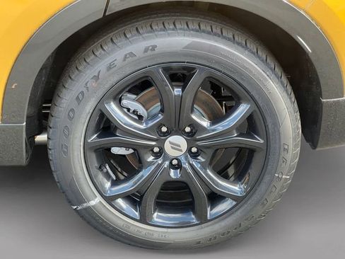 Used 2024 Dodge Hornet R/T Plus w/ Tech Pack Plus w/o Parking image 8