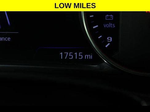 Used 2023 Chevrolet Traverse Premier image 5