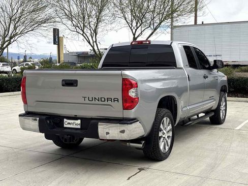 Used 2017 Toyota Tundra SR5 image 3