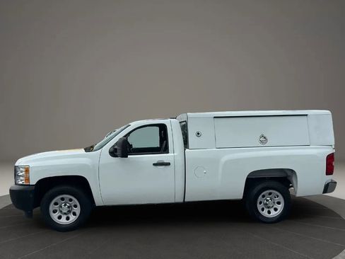 Used 2013 Chevrolet Silverado 1500 W/T image 4