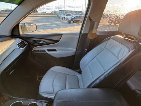Used 2019 Chevrolet Equinox Premier image 28