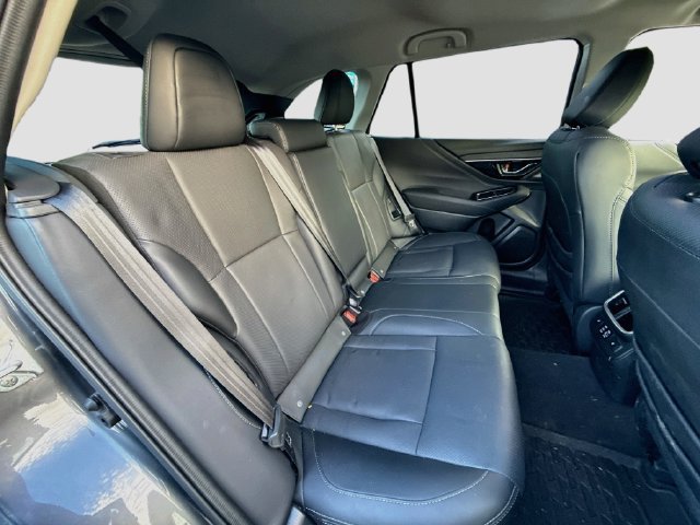 Certified 2025 Subaru Outback Limited AWD/4WD image 31