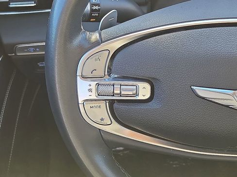 Used 2024 Genesis GV80 2.5T image 21
