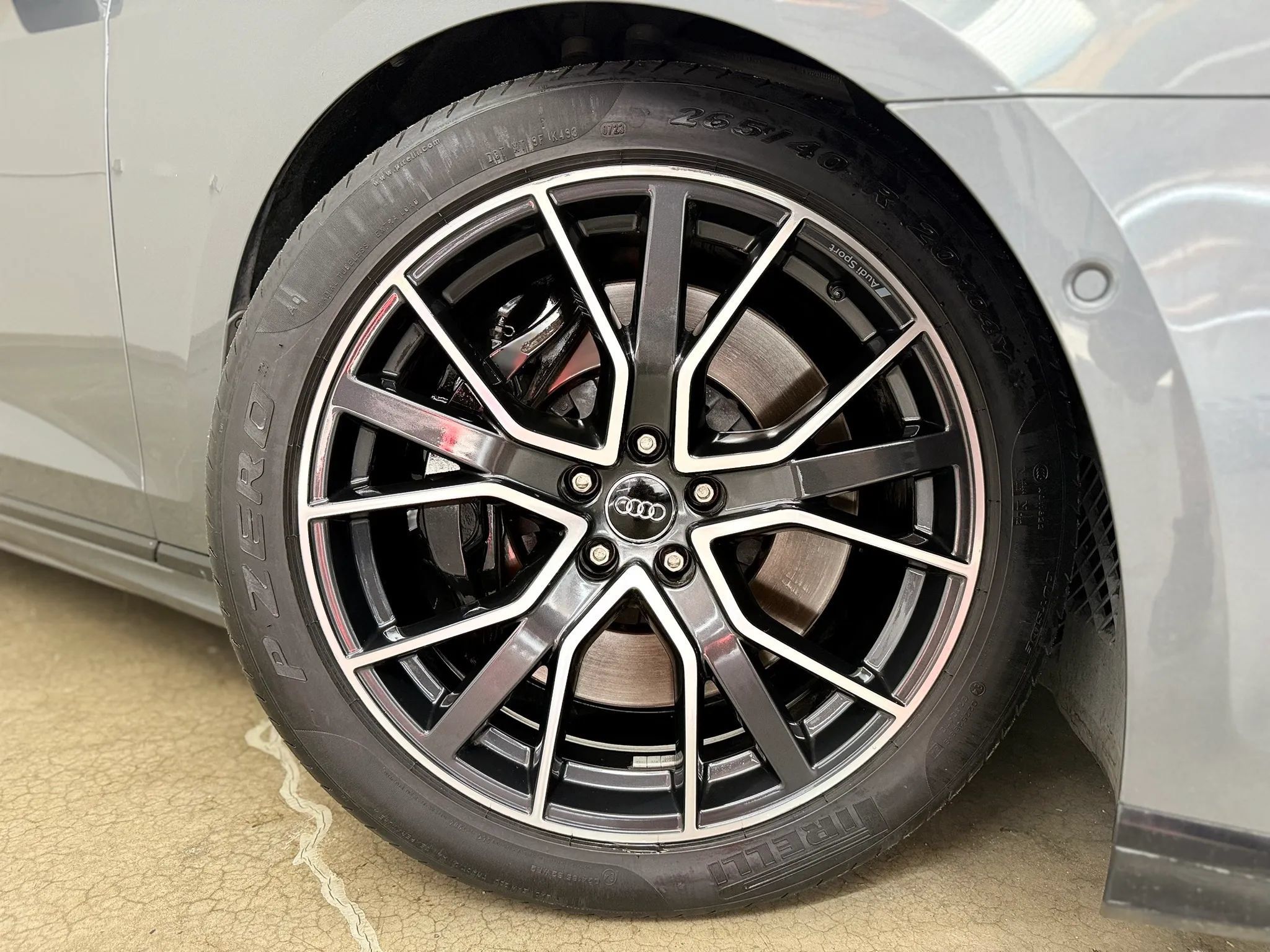 Used 2020 Audi A8 L 4.0T w/ Executive Package AWD/4WD image 2