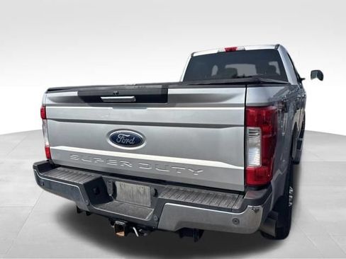 Used 2019 Ford F350 XLT w/ XLT Premium Package AWD/4WD image 19