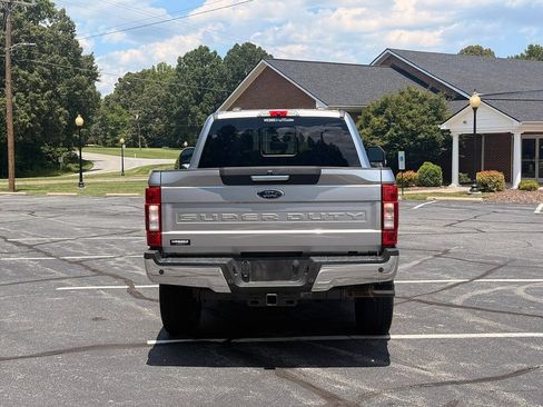 Used 2022 Ford F250 Lariat w/ Chrome Package AWD/4WD image 4