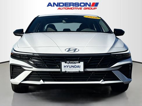 New 2026 Hyundai Elantra Sport image 13