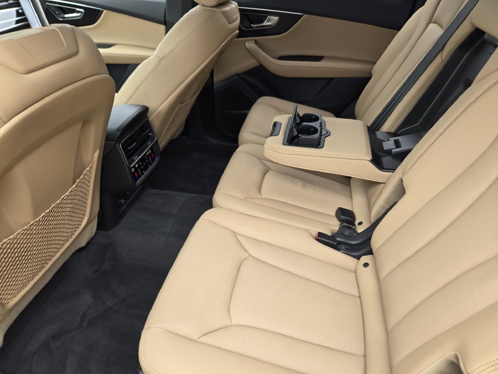 Certified 2023 Audi Q7 2.0T Premium Plus w/ Prestige Package AWD/4WD image 40