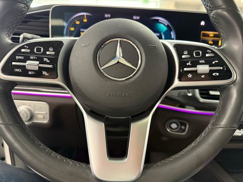 Used 2020 Mercedes-Benz GLS 450 4MATIC image 16