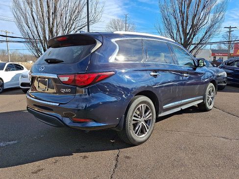 Used 2017 INFINITI QX60 AWD w/ Premium Plus Package image 6