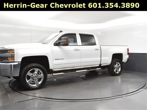 Used 2016 Chevrolet Silverado 2500 LT image 3