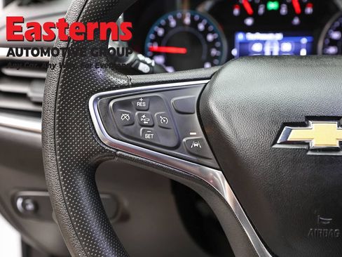 Used 2022 Chevrolet Equinox LT AWD/4WD image 14