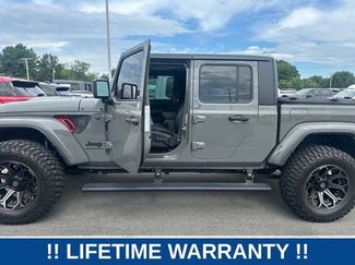 Used 2023 Jeep Gladiator Sport AWD/4WD video 2
