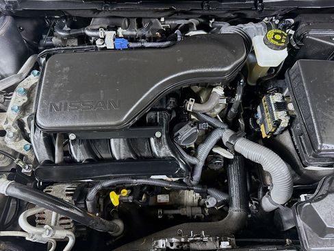 Used 2020 Nissan Rogue Sport S AWD/4WD image 38