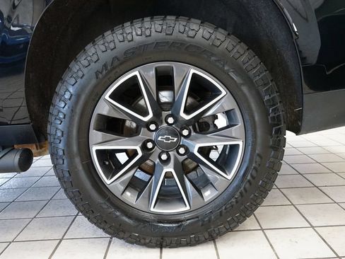 Used 2021 Chevrolet Suburban Z71 w/ Rear Media and Nav Package AWD/4WD image 63
