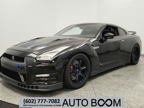 Used 2014 Nissan GT-R Black Edition AWD/4WD image 1