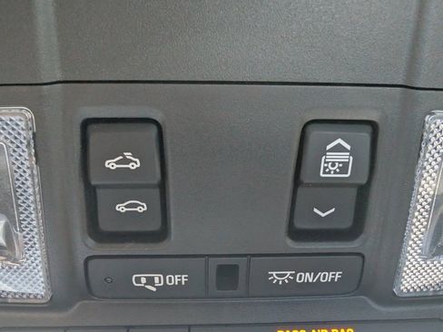 Used 2024 Chevrolet Equinox RS w/ RS Leather Package image 28