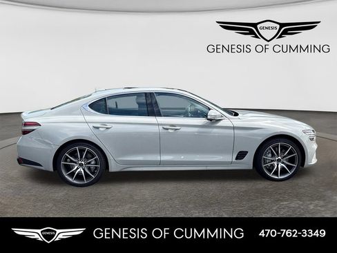 Used 2026 Genesis G70 2.5T Prestige RWD image 9